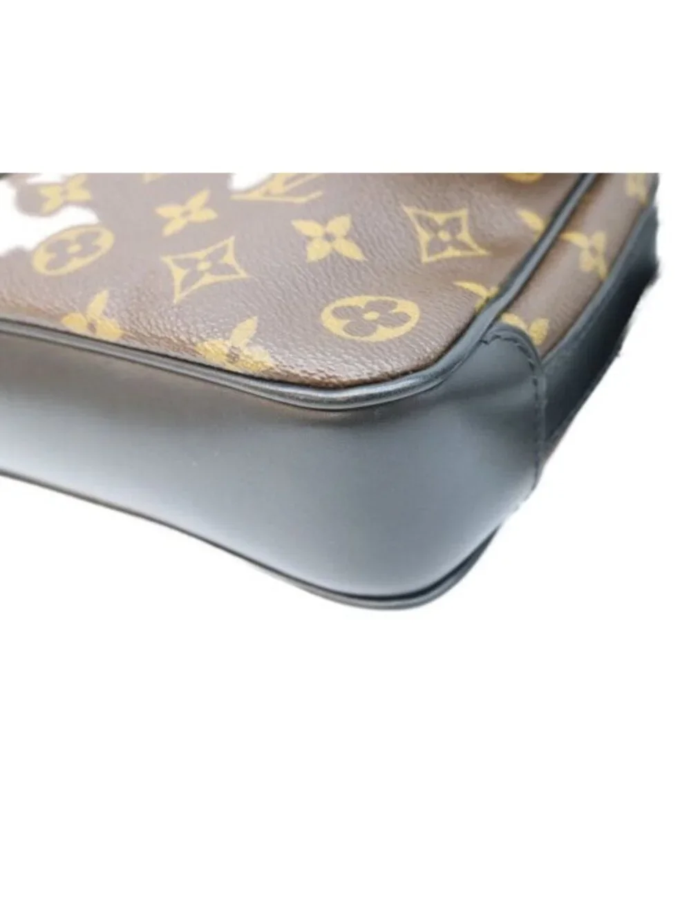 Louis Vuitton Monogram Macassar Bus PM Shoulder